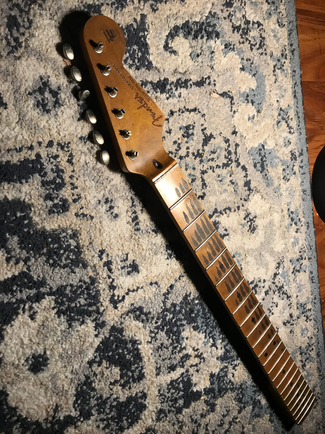 RELIC ROAST HARD MAPLE STRAOCASTER NECK