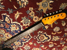 Load image into Gallery viewer, quarter sawn hard maple stratocaster neck
